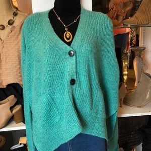 Hi-low cardigan sweater